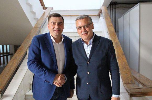 Новини Козятина - фото з Спільна думка, що Гриценко — президент, у чотирьох політсил Спільна думка, що Гриценко — президент, у чотирьох політсил, фото №1 на сайті 20minut.ua