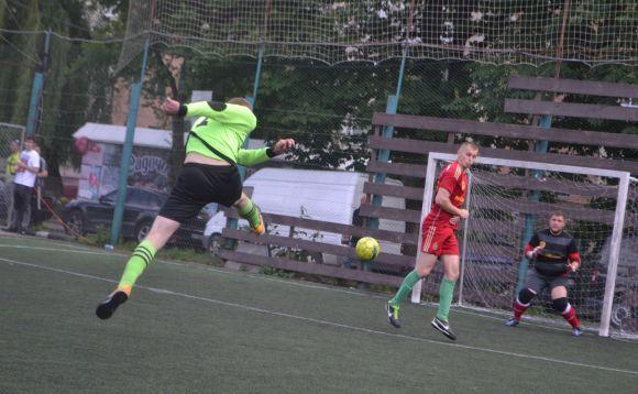 Міні-футбольна ВСІМ Бізнес-ліга: визначилася вісімка кращих команд, фото №1 на сайті vsim.ua