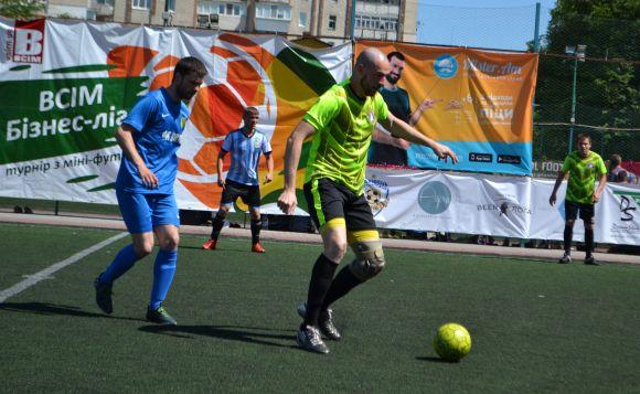 Міні-футбольна ВСІМ Бізнес-ліга: визначилася вісімка кращих команд, фото №6 на сайті vsim.ua