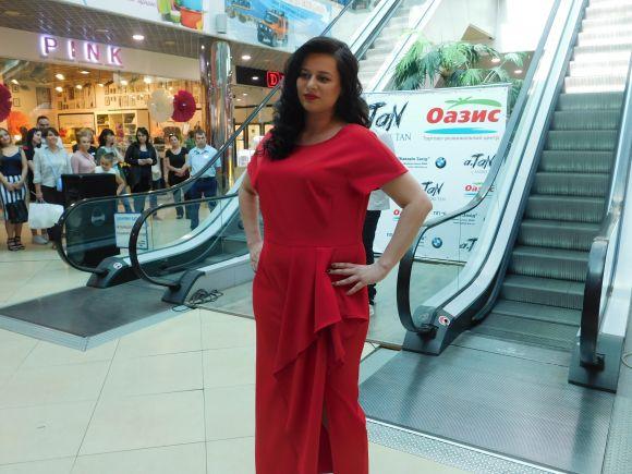 Гуру краси і стилю в Хмельницькому: як зустрічали модного українського дизайнера Андре Тана (новини компаній), фото №20 на сайті vsim.ua