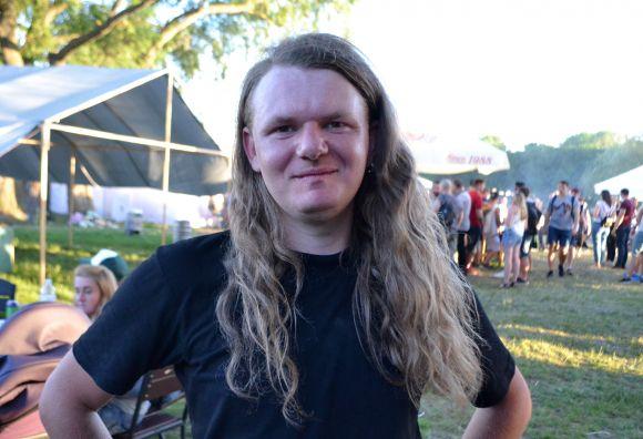 Спосіб самовираження: про людей з незвичними зачісками і костюмами на Rock&Buh, фото №3 на сайті vsim.ua