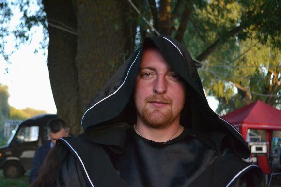 Спосіб самовираження: про людей з незвичними зачісками і костюмами на Rock&Buh, фото №6 на сайті vsim.ua