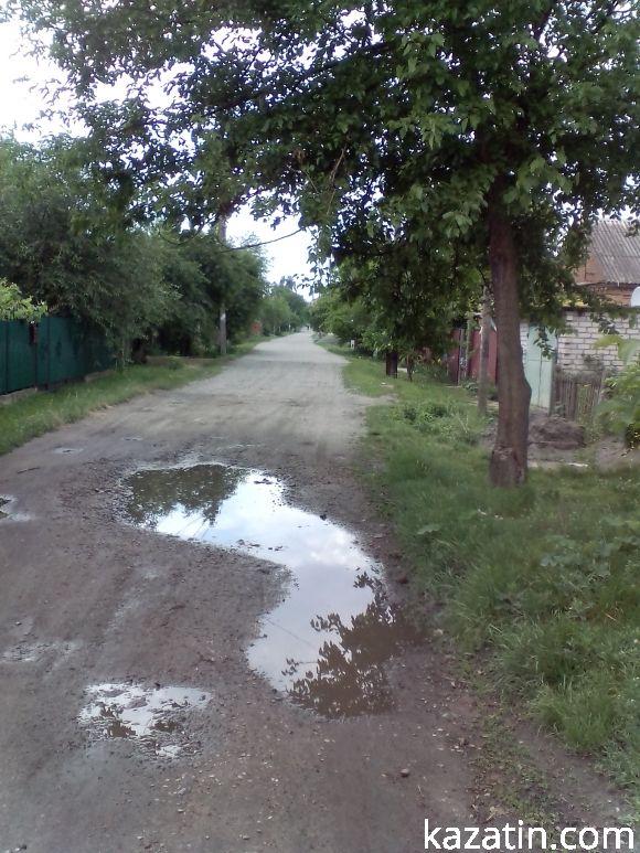 Новини Козятина - фото з Не доасфальтували вулицю Шевченка ще до Пузиря Не доасфальтували вулицю Шевченка ще до Пузиря, фото №5 на сайті 20minut.ua