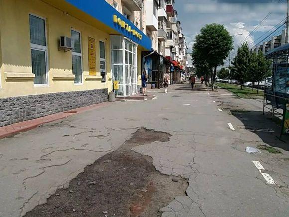 Не ремонтують фасади та тротуари. Як карають керівників у Вінниці?, фото №2 на сайті 20minut.ua