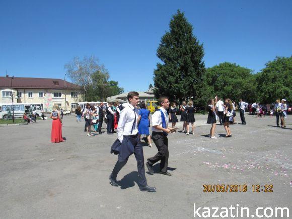 Новини Козятина - фото з Пройшов районний зліт випускників Пройшов районний зліт випускників, фото №50 на сайті 20minut.ua