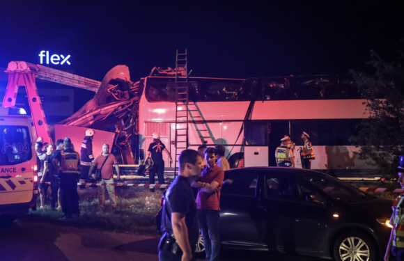 В Угорщині автобус на хмельницьких номерах потрапив у страшну ДТП: 28 постраждалих, фото №3 на сайті vsim.ua