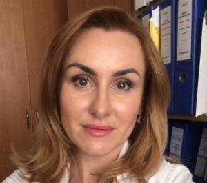 Новини Тернополя - фото з Чи можна лікуватися бджолиною отрутою, прокоментувала фахівець Чи можна лікуватися бджолиною отрутою, прокоментувала фахівець, фото №1 на сайті 20minut.ua