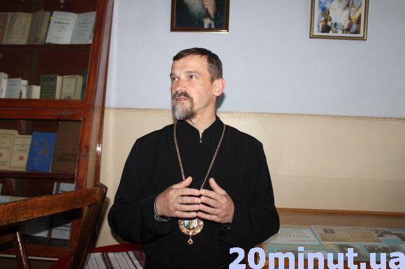 Новини Тернополя - фото з Він був авторитетом навіть для атеїстів. У Тернополі відкрили виставку в пам'ять про Любомира Гузара Він був авторитетом навіть для атеїстів. У Тернополі відкрили виставку в пам'ять про Любомира Гузара, фото №4 на сайті 20minut.ua