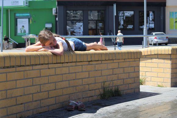 Новини Вінниці - фото з Дозвілля маленьких і дорослих вінничан на «сухому» фонтані (ФОТО ДНЯ) Дозвілля маленьких і дорослих вінничан на «сухому» фонтані (ФОТО ДНЯ), фото №1 на сайті 20minut.ua