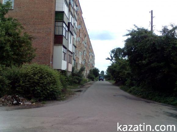 Новини Козятина - фото з Не доасфальтували вулицю Шевченка ще до Пузиря Не доасфальтували вулицю Шевченка ще до Пузиря, фото №15 на сайті 20minut.ua