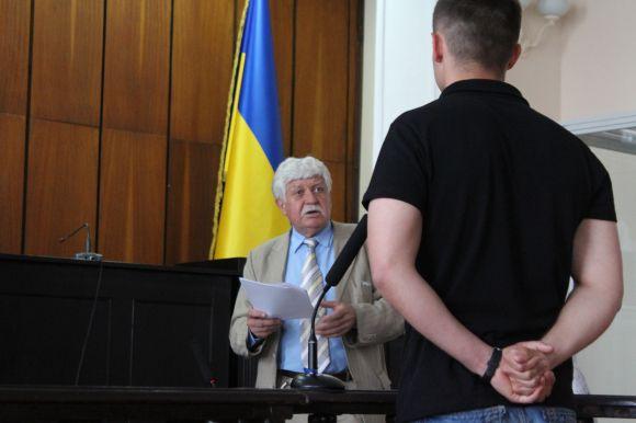 Новини Вінниці - фото з Суд скасував постанову про «злісну непокору» Вороновича патрульним поліцейським Суд скасував постанову про «злісну непокору» Вороновича патрульним поліцейським, фото №2 на сайті 20minut.ua