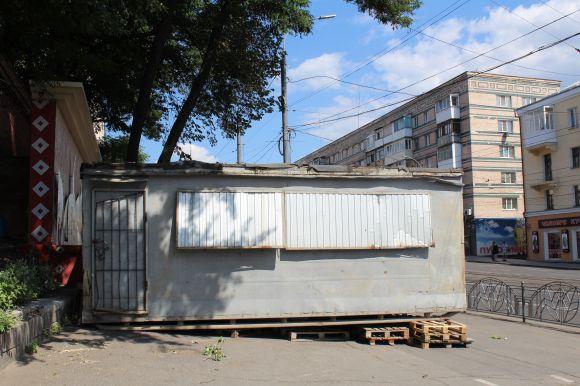 Новини Вінниці - фото з Арку Центрального парку перекривають «вагончиками». Що це таке? Арку Центрального парку перекривають «вагончиками». Що це таке?, фото №1 на сайті 20minut.ua