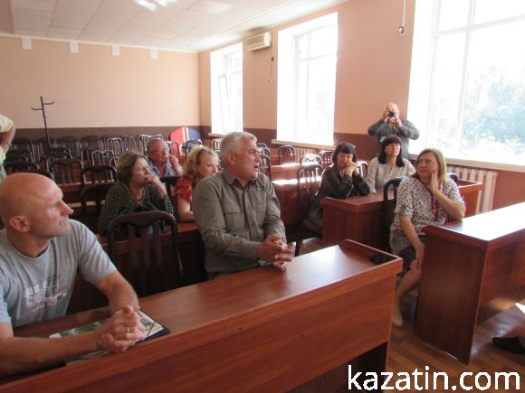 Похід до міського голови активу Козятина по захисту міського парку на сайті 20minut.ua Похід до міського голови активу Козятина по захисту міського парку, фото №1 на сайті 20minut.ua
