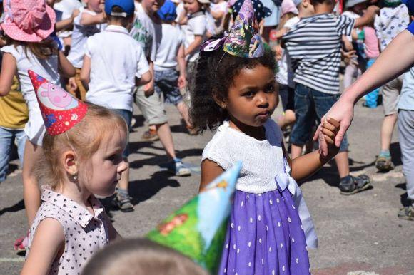 Військові музиканти привітали тернопільських дітлахів, фото №2 на сайті 20minut.ua