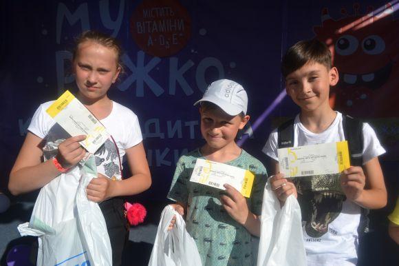 Весело, пізнавально і дуже смачно. У Хмельницькому відгуляли Свято дитинства, фото №21 на сайті vsim.ua