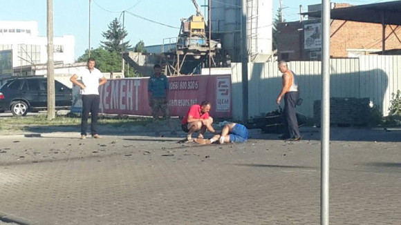 Смертельна ДТП на Пілотській: мотоцикліст зіткнувся з маршруткою (ВІДЕО), фото №1 на сайті vsim.ua