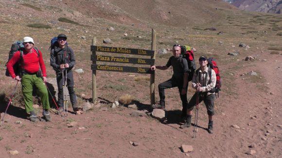Новини Вінниці - фото з Как это: покорить самую высокую точку Америки в 60 лет и обойти полмира? Сборная группа туристов из Украины во главе с Валентином Карповым