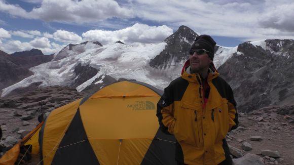 Новини Вінниці - фото з Как это: покорить самую высокую точку Америки в 60 лет и обойти полмира? Путешественник с большим стажем – Валентин Карпов