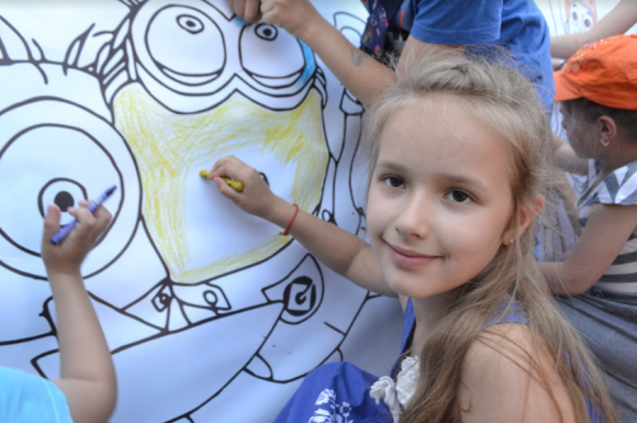 Весело, пізнавально і дуже смачно. У Хмельницькому відгуляли Свято дитинства, фото №15 на сайті vsim.ua