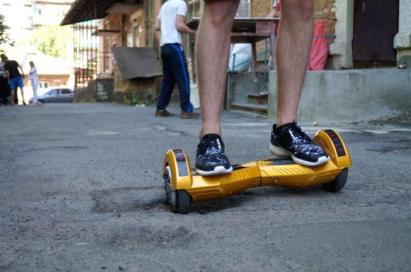 Проїхали на гіроборді з центру до проспекту Космонавтів. Як воно?, фото №4 на сайті 20minut.ua