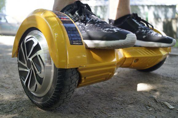 Проїхали на гіроборді з центру до проспекту Космонавтів. Як воно?, фото №7 на сайті 20minut.ua