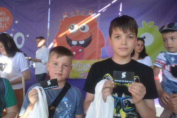 Весело, пізнавально і дуже смачно. У Хмельницькому відгуляли Свято дитинства, фото №19 на сайті vsim.ua