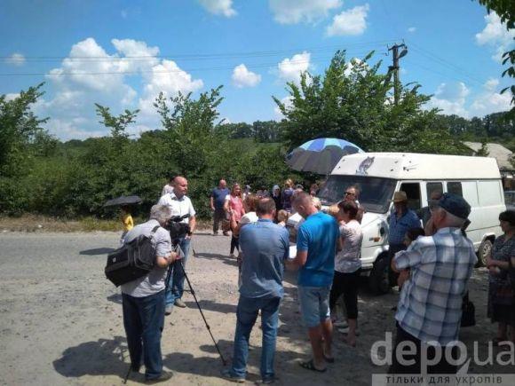 Новини Вінниці - фото з «Перекриємо дорогу в день відкриття OperаFest Tulchyn»: вимоги жителів Брацлава «Перекриємо дорогу в день відкриття OperаFest Tulchyn»: вимоги жителів Брацлава, фото №2 на сайті 20minut.ua