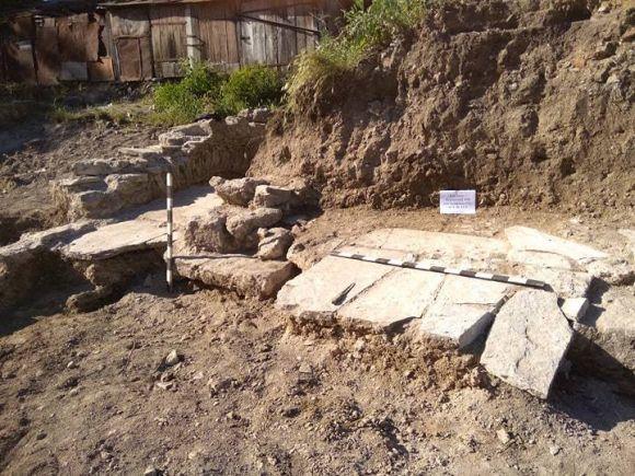 У Кам’янці віднайшли залишки давньої споруди та мощення дороги 17-18 століть, фото №2 на сайті 20minut.ua