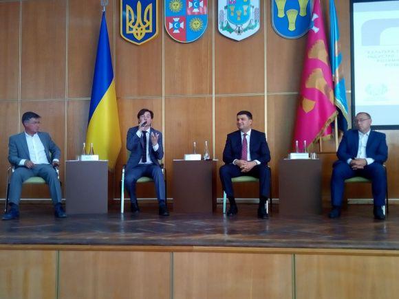 «Культура може заробляти, а Операфест - це наш айфон». Гройсман та інші чиновники про силу культури на місцях, фото №1 на сайті 20minut.ua