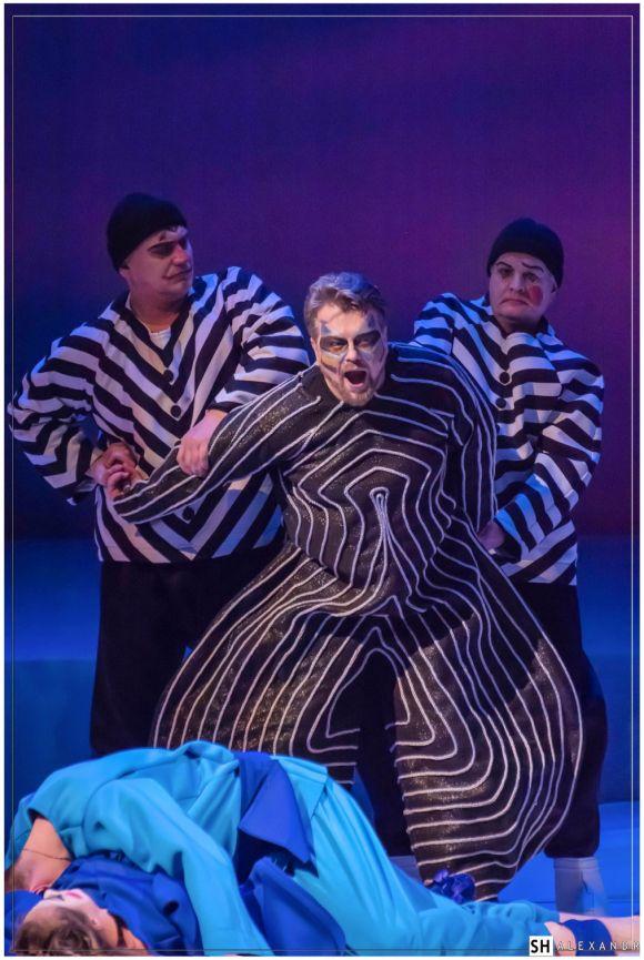 Новини Вінниці - фото з Три моделі чоловічої любові до однієї жінки… Італійські пристрасті та «Паяци» у суботу на OPERAFEST TULCHYN! Три моделі чоловічої любові до однієї жінки… Італійські пристрасті та «Паяци» у суботу на OPERAFEST TULCHYN!, фото №7 на сайті 20minut.ua