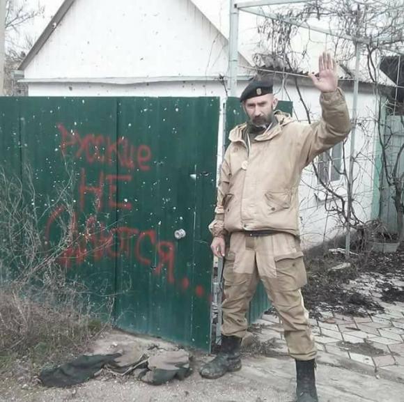 Доброволець 8-го батальйону Аратта Української добровольчої армії Володимир Галаган, друг Душман: Мені довіряли командувати багатьма операціями. І ніколи в мене навіть жодного пораненого не було 03
