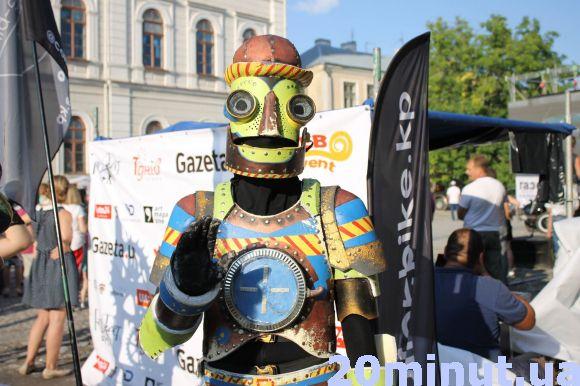 Новини Кам'янця-Подільського - фото з Кам’янець поринув у минуле: чим дивував «Ретрофест-2018» (ФОТОРЕПОРТАЖ) Кам’янець поринув у минуле: чим дивував «Ретрофест-2018» (ФОТОРЕПОРТАЖ), фото №9 на сайті 20minut.ua