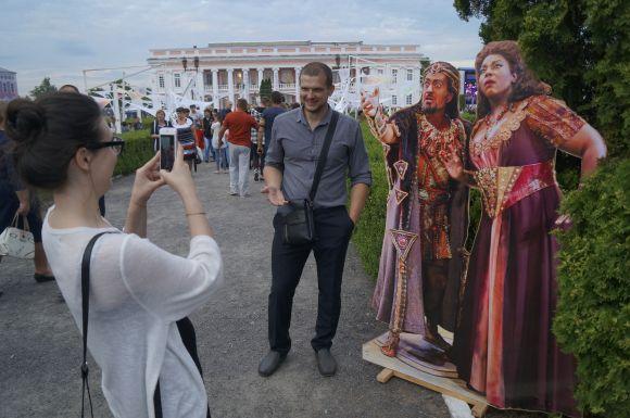 Новини Вінниці - фото з Чарівна сила мистецтва. Яким був перший день OPERAFEST TULCHYN Чарівна сила мистецтва. Яким був перший день OPERAFEST TULCHYN, фото №12 на сайті 20minut.ua