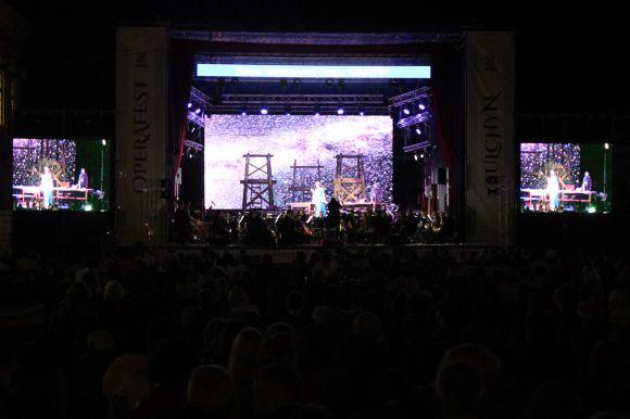 Новини Вінниці - фото з Чарівна сила мистецтва. Яким був перший день OPERAFEST TULCHYN Чарівна сила мистецтва. Яким був перший день OPERAFEST TULCHYN, фото №15 на сайті 20minut.ua