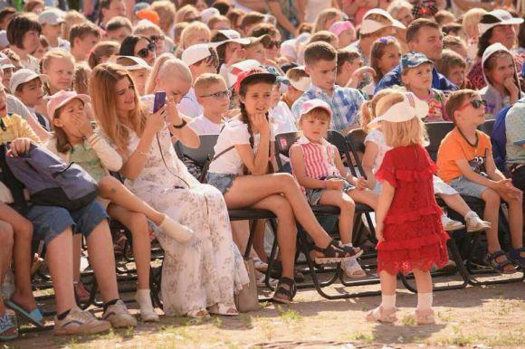Новини Вінниці - фото з У Тульчині 1300 дітей Вінниччини долучились до опери (Прес-служба OPERAFEST TULCHYN) У Тульчині 1300 дітей Вінниччини долучились до опери (Прес-служба OPERAFEST TULCHYN), фото №9 на сайті 20minut.ua