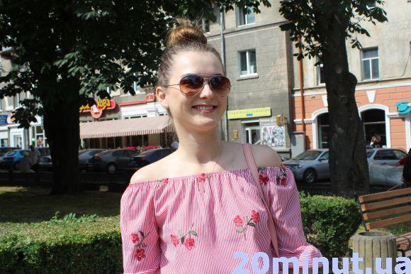 Новини Тернополя - фото з Як тернополяни ставляться до скасування по батькові?(опитування)