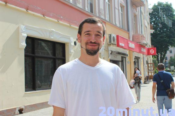 Новини Тернополя - фото з Як тернополяни ставляться до скасування по батькові?(опитування)