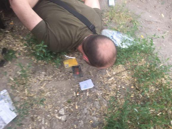 Новини Хмельницького - фото з Затримали банду рекетирів, які "вибивали" неіснуючі борги з хмельничан (ОНОВЛЕНО) Затримали банду рекетирів, які "вибивали" неіснуючі борги з хмельничан (ОНОВЛЕНО), фото №3 на сайті vsim.ua