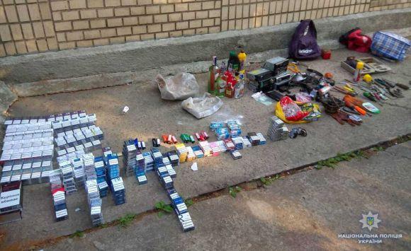 Новини Вінниці - фото з Щоб пити і курити. Група підлітків догралася в крадіжки з магазинів і машин Щоб пити і курити. Група підлітків догралася в крадіжки з магазинів і машин, фото №1 на сайті 20minut.ua