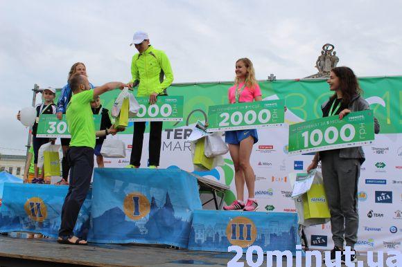 Новини Тернополя - фото з На Ternopil Half Marathon бігали навіть з немовлятами у візках На Ternopil Half Marathon бігали навіть з немовлятами у візках, фото №5 на сайті 20minut.ua