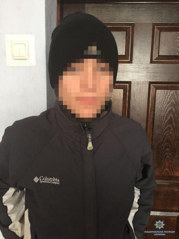 Новини Вінниці - фото з Знайшли тріо, яке 9 травня пограбувало 18-річного вінничанина Знайшли тріо, яке 9 травня пограбувало 18-річного вінничанина, фото №3 на сайті 20minut.ua