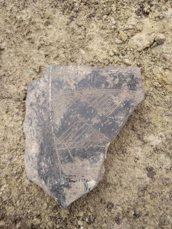 У фортеці Кам’янця розкопали кострище з керамікою золотоординсько-литовського часу (ФОТО), фото №1 на сайті 20minut.ua