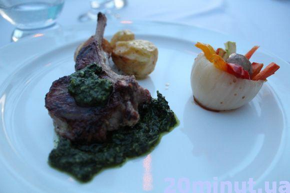 Новини Тернополя - фото з Учасник проекту "13 шефів" пригощав гостей качкою з блакитним сиром та морозивом з базиліку Учасник проекту "13 шефів" пригощав гостей качкою з блакитним сиром та морозивом з базиліку, фото №4 на сайті 20minut.ua