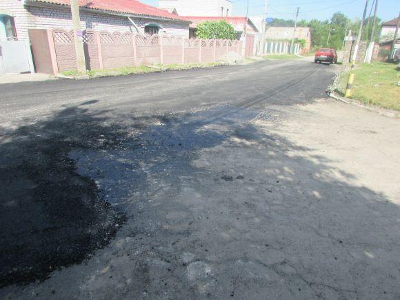 Новини Козятина - фото з Знову нову дорогу кладуть на пісок Знову нову дорогу кладуть на пісок, фото №5 на сайті 20minut.ua