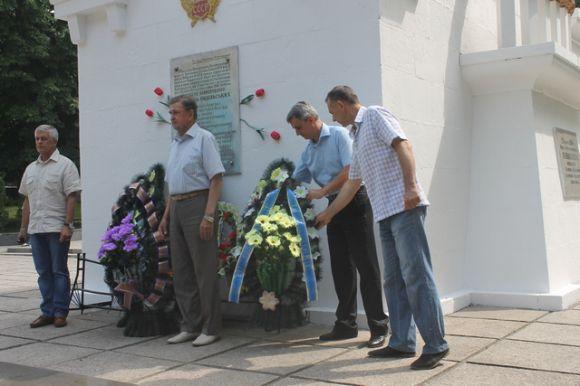 У Кам’янці вшанували пам’ять полеглих у війні, фото №1 на сайті 20minut.ua