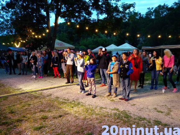 Новини Кам'янця-Подільського - фото з «Respublica Family Fest» у Кам’янці: дні якісної музики для сімейного відпочинку (ФОТО) «Respublica Family Fest» у Кам’янці: дні якісної музики для сімейного відпочинку (ФОТО), фото №8 на сайті 20minut.ua