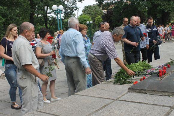 У Кам’янці вшанували пам’ять полеглих у війні, фото №3 на сайті 20minut.ua