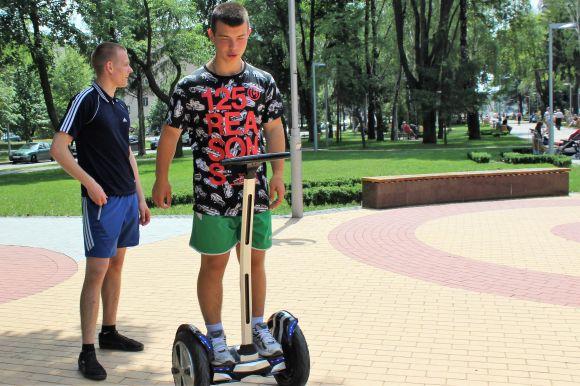 Ходити босоніж та носити менше одягу. Як врятуватися від спеки, фото №3 на сайті 20minut.ua
