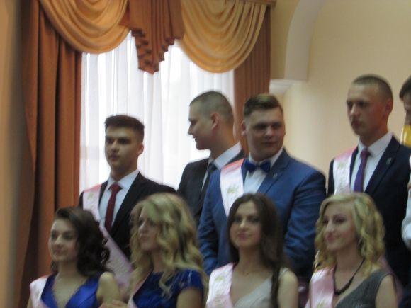 Випускний вечір-2018 у школі №2, фото №15 на сайті 20minut.ua