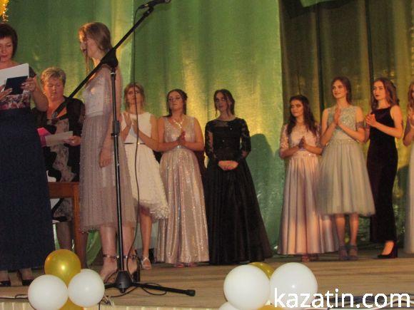Випускний вечір-2018 у школі №1, фото №26 на сайті 20minut.ua